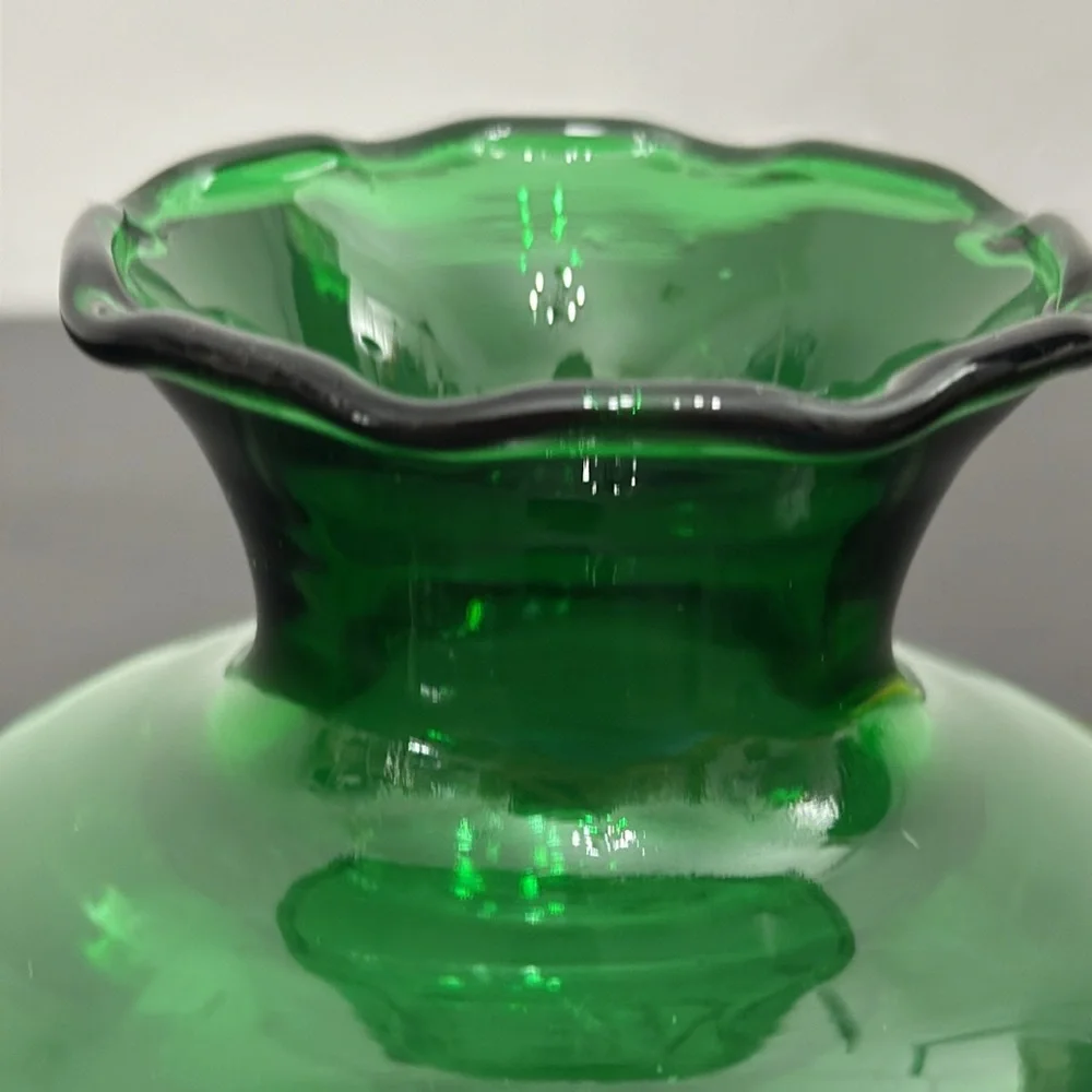 Anchor Hocking Forest Green Vintage Crimped Bud Vase